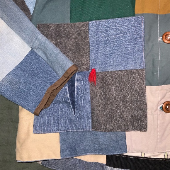 handmade quilt coat denim patchwork barn jacket chore coat vintage wooden button - Picture 3 of 9